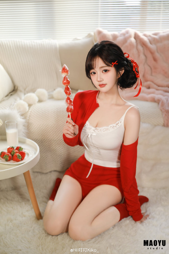阎书瑶 头像